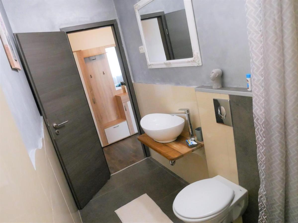 Apartments Kety Rovinj Extérieur photo