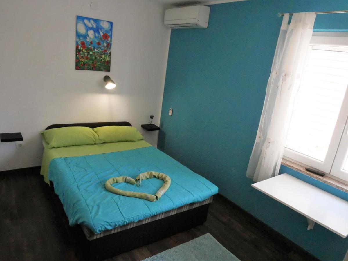 Apartments Kety Rovinj Extérieur photo